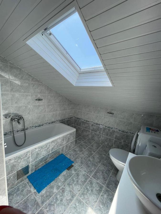 Apartmani Ira Vir Bagian luar foto